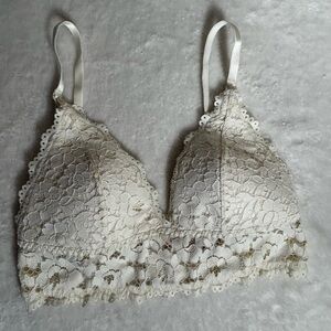 Momanda Cream Lace Bralette Size 34C
